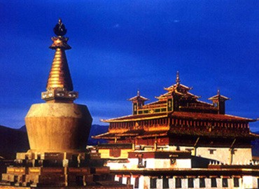 Lot of precious murals have been kept well in Samye Monastery. The murals are telling the ancient famous stories of Tibetan Buddhism and historical events of monasteries.