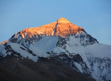 More and more challenging travelers want to have a unique experience in Tibet More and more challenging travelers want to have a unique experience in Tibet