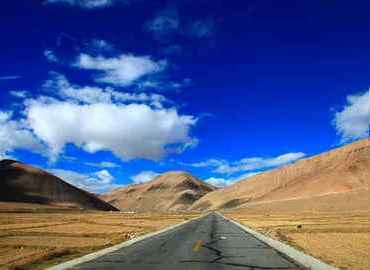 Lhasa to Kathmandu Overland Tour is one of the favorites of all traveler who want to visit Tibet and Nepal. Lhasa to Kathmandu Overland Tour is one of the favorites of all traveler who want to visit Tibet and Nepal.
