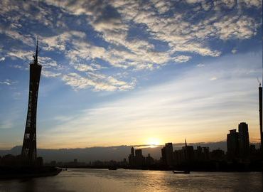 Guangzhou Tibet Tour will take you from the modern city Guangzhou to holy city Lhasa. Guangzhou Tibet Tour will take you from the modern city Guangzhou to holy city Lhasa.