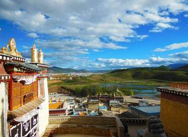 India Nepal Tibet Tour is a once-in-a-lifetime tour. India Nepal Tibet Tour is a once-in-a-lifetime tour.