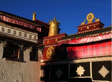 December is the low season for Tibet Travel due to the cold weather but you can still enjoy the intensive sunlight during daytime. December is the low season for Tibet Travel due to the cold weather but you can still enjoy the intensive sunlight during daytime.