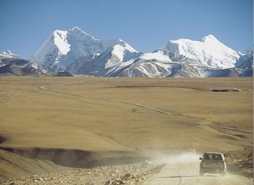 You will get through the beautiful friendship highway for your tour from Lhasa to Kathmandu. You will get through the beautiful friendship highway for your tour from Lhasa to Kathmandu.