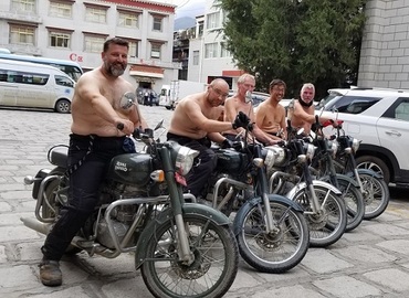 A group of motorcyclists are going to depart for their next destination, a very challenging cycling tour to engage in. A group of motorcyclists are going to depart for their next destination, a very challenging cycling tour to engage in.